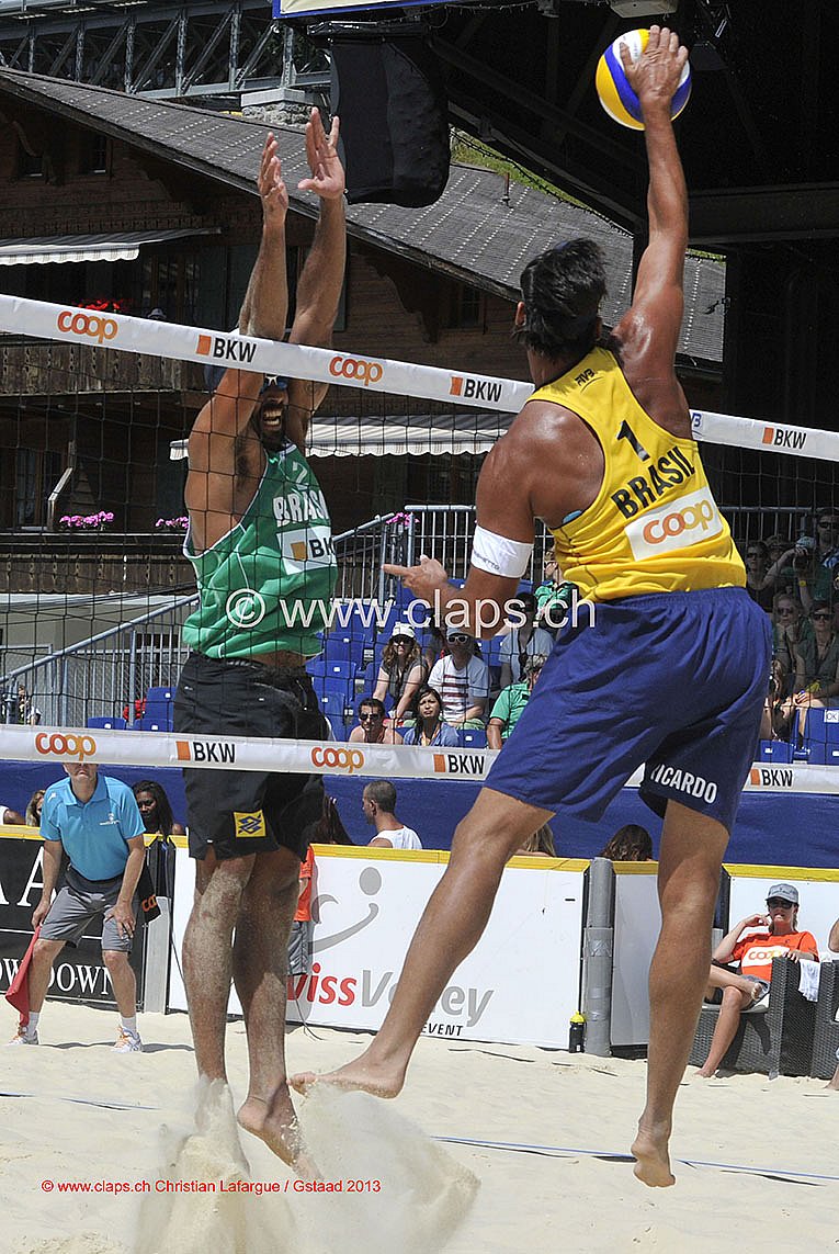 FINALES BEACH VOLLEY STAAD – 14/07/2013