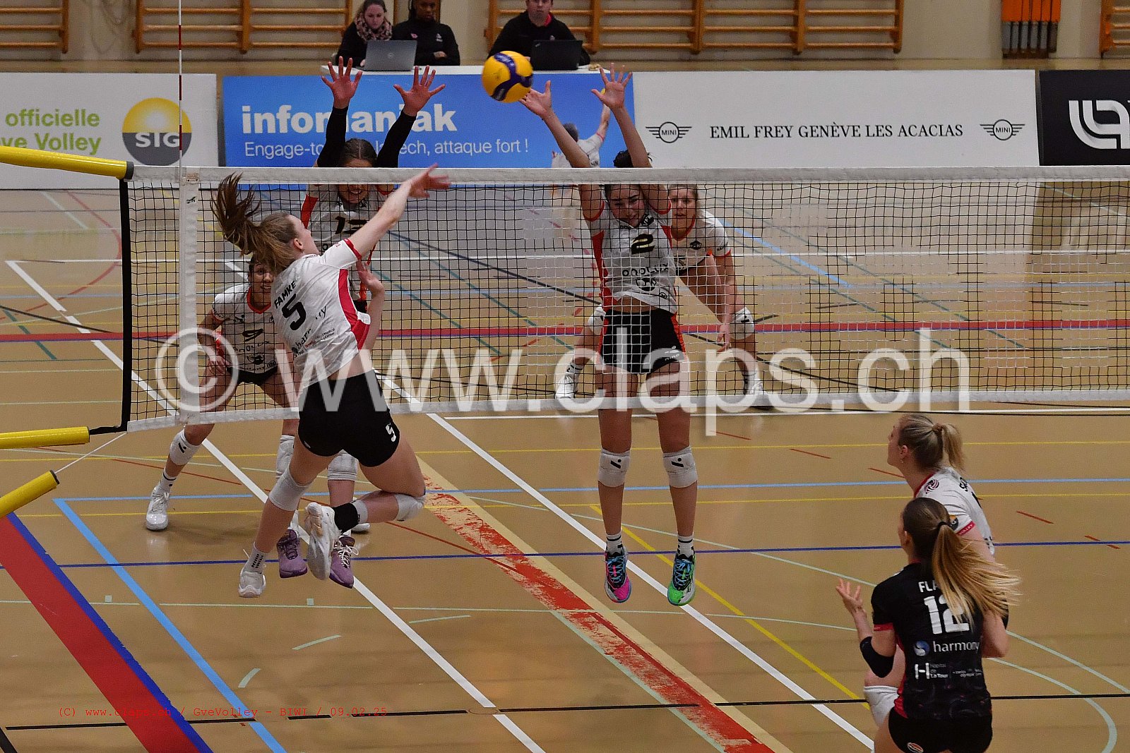 20250209_Infomaniak_GeneveVolley_BIWI