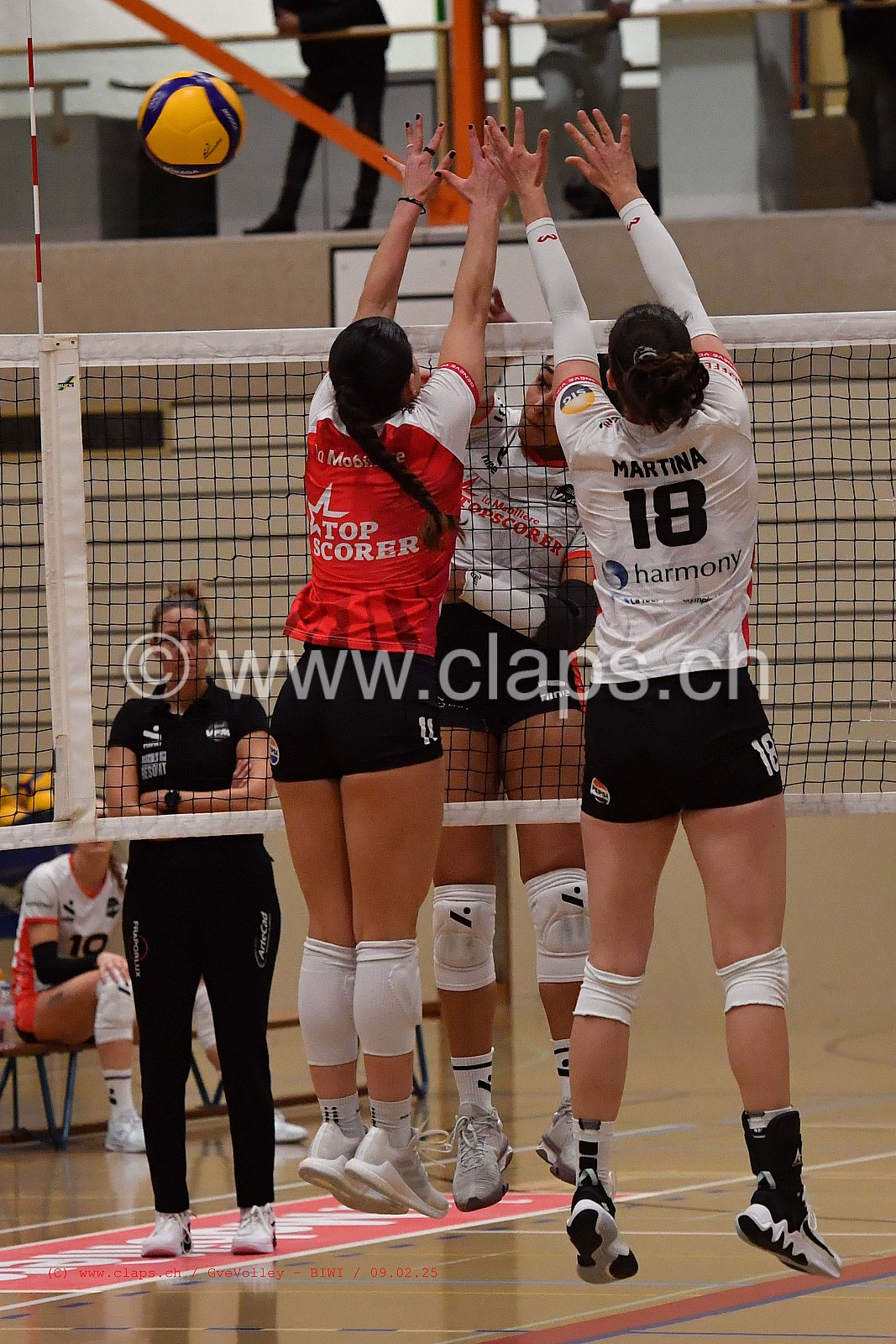 20250209_Infomaniak_GeneveVolley_BIWI