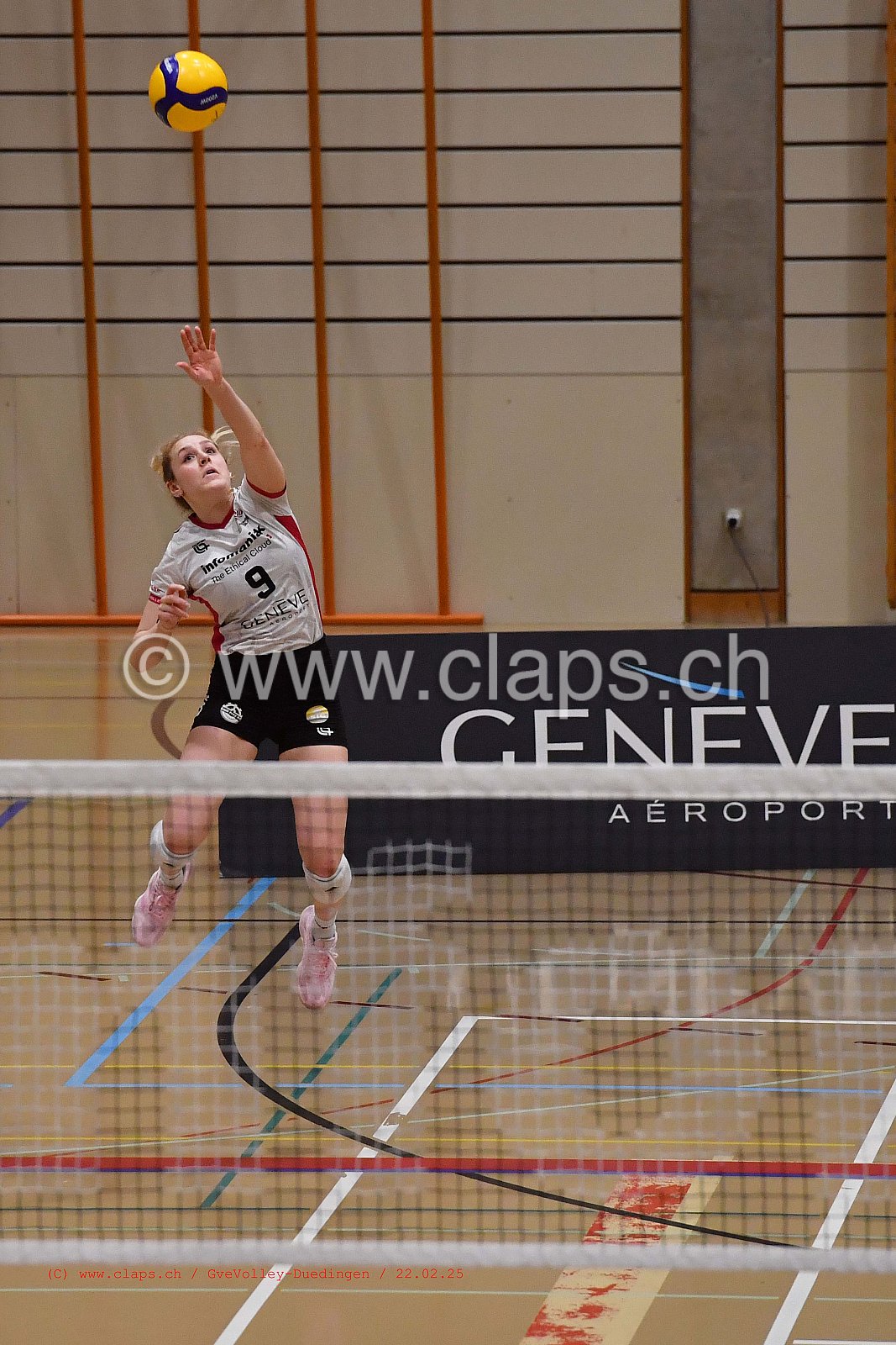 20250222_Infomaniak_GeneveVolley_Duedingen