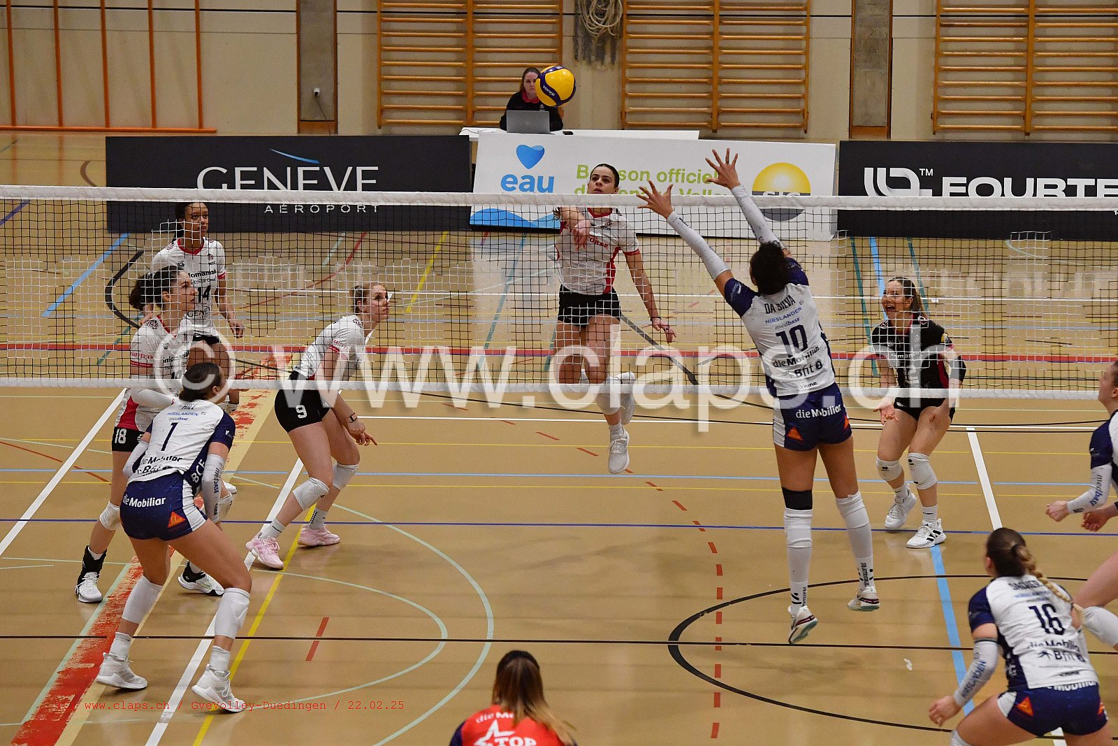 20250222_Infomaniak_GeneveVolley_Duedingen