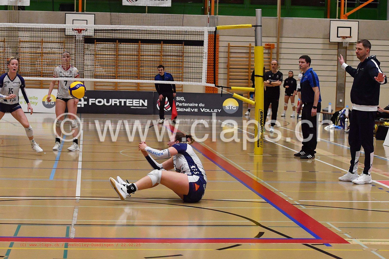 20250222_Infomaniak_GeneveVolley_Duedingen
