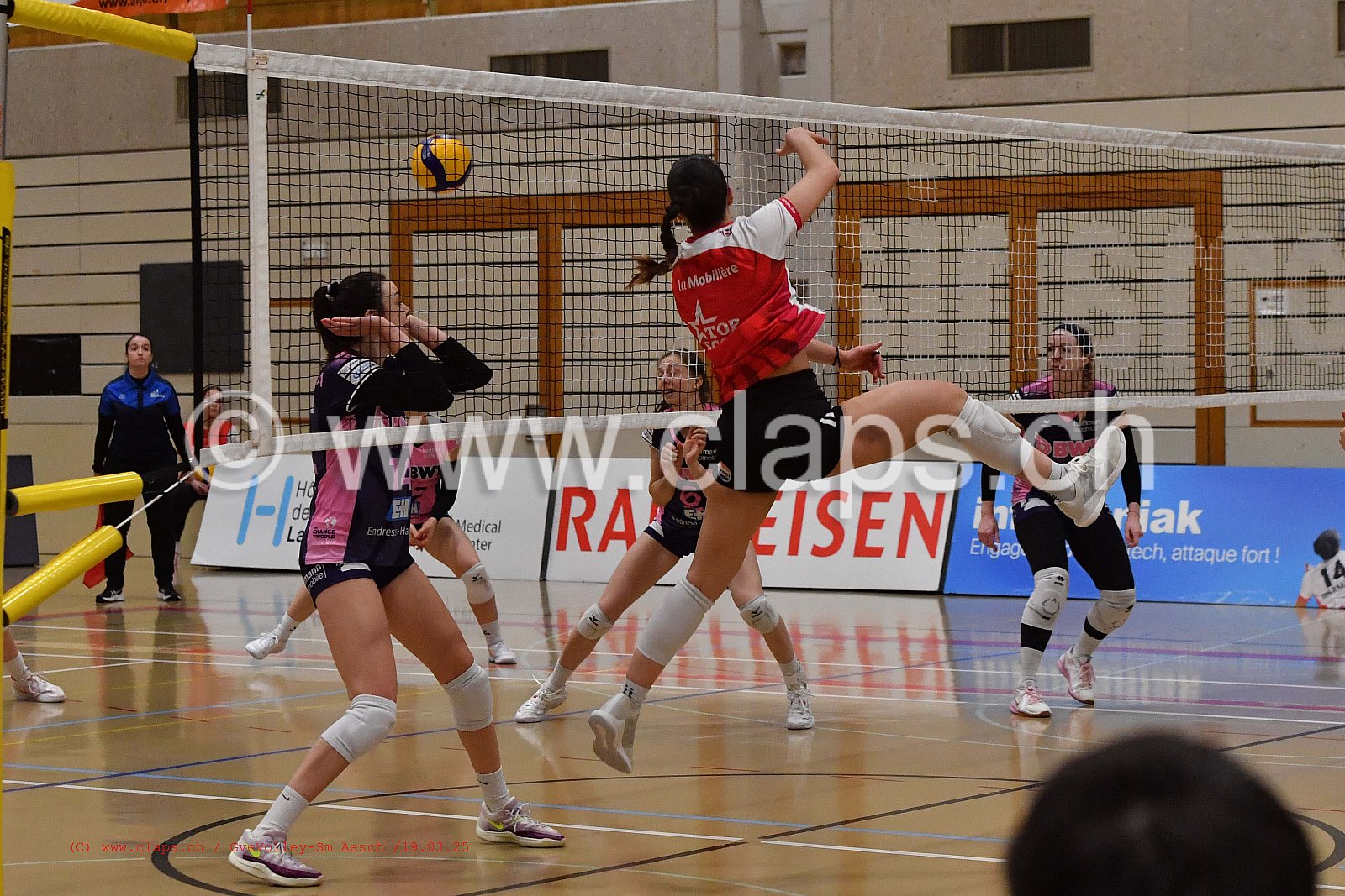 20250319_Infomaniak_GeneveVolley_SMAESCH