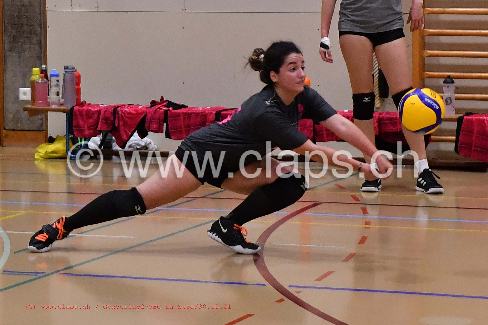 20211030_GveVolley2_VBC La-Suze