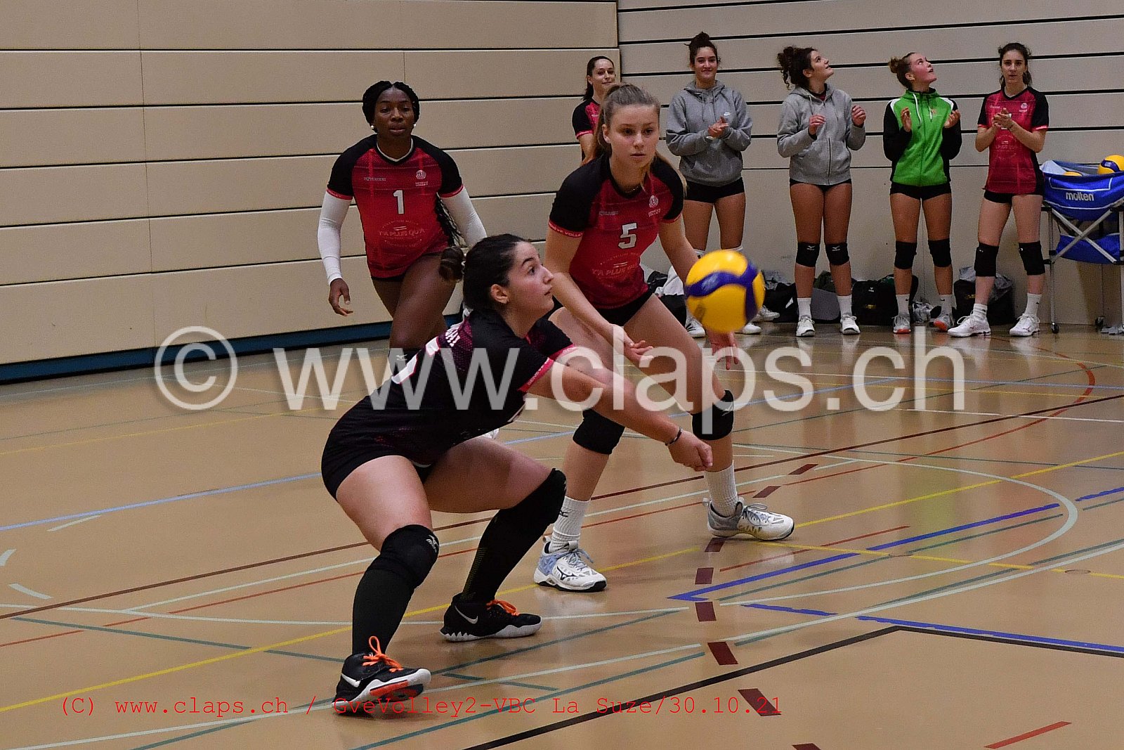 20211030_GveVolley2_VBC La-Suze