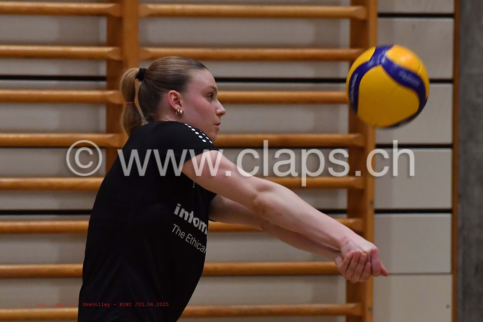 20250403_Infomaniak_GeneveVolley_BIWI