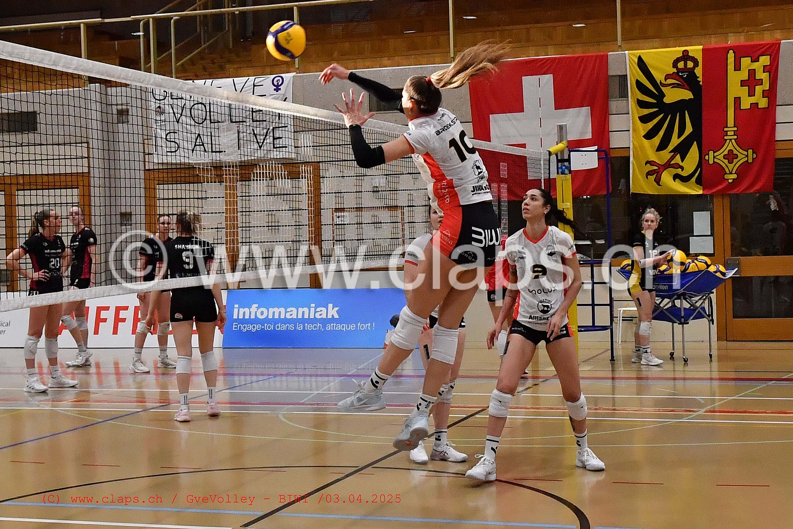 20250403_Infomaniak_GeneveVolley_BIWI