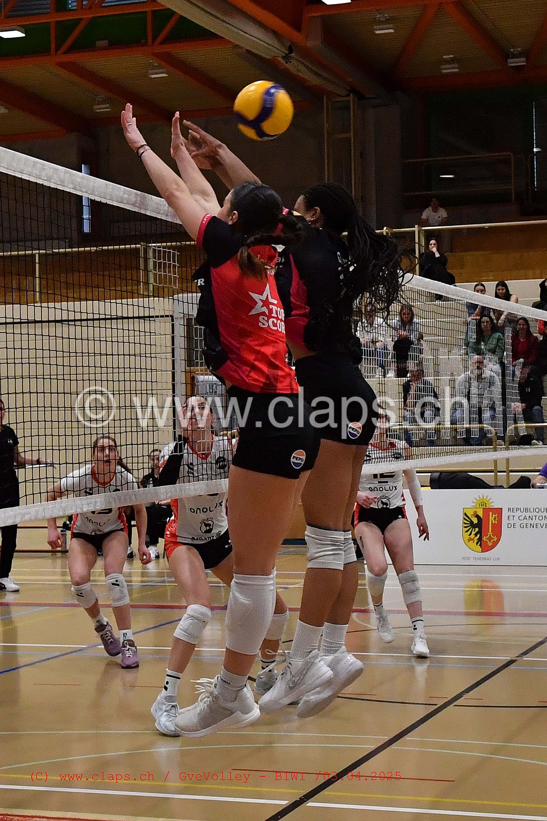 20250403_Infomaniak_GeneveVolley_BIWI