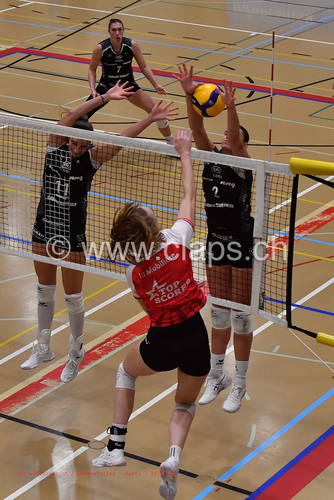 20241026_Infomaniak_GeneveVolley_Kanti