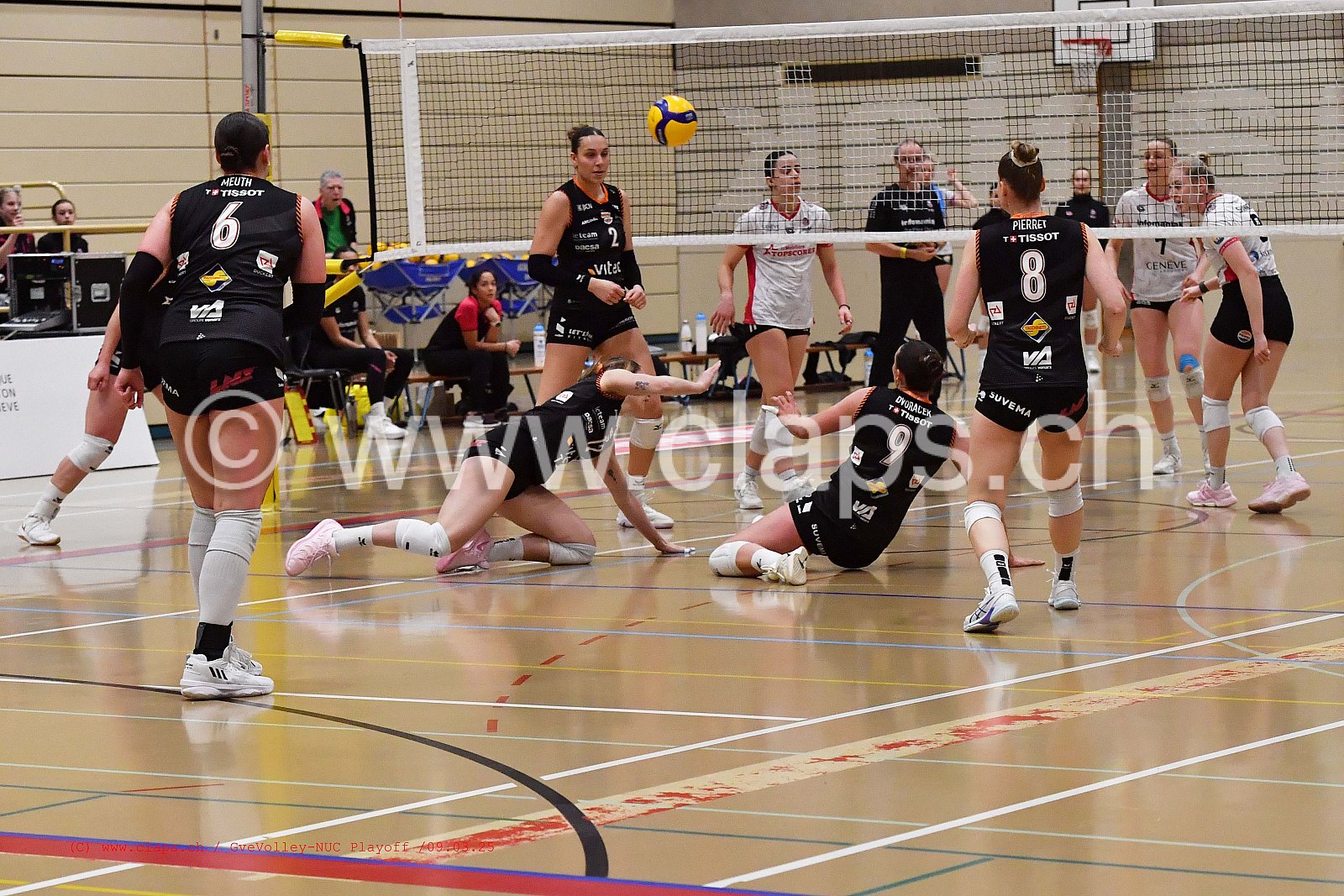 20250309_InfomaniakGeneveVolley_NUC playoff acte 2