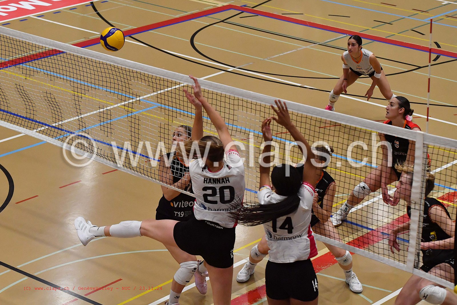 20241123_Infomaniak_GeneveVolley_NUC