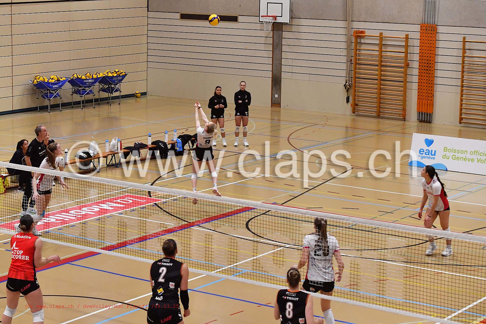 20250309_InfomaniakGeneveVolley_NUC playoff acte 2