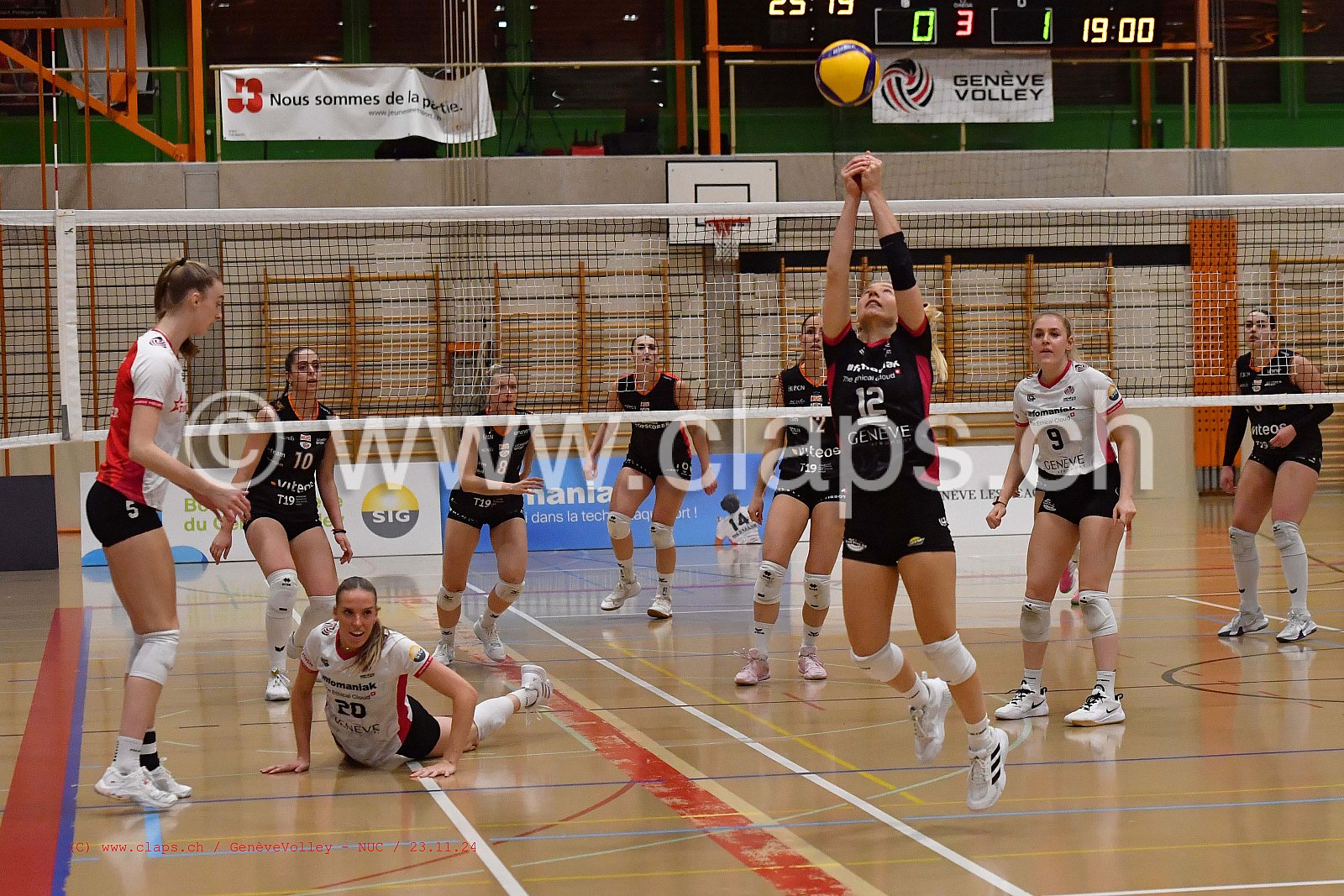 20241123_Infomaniak_GeneveVolley_NUC