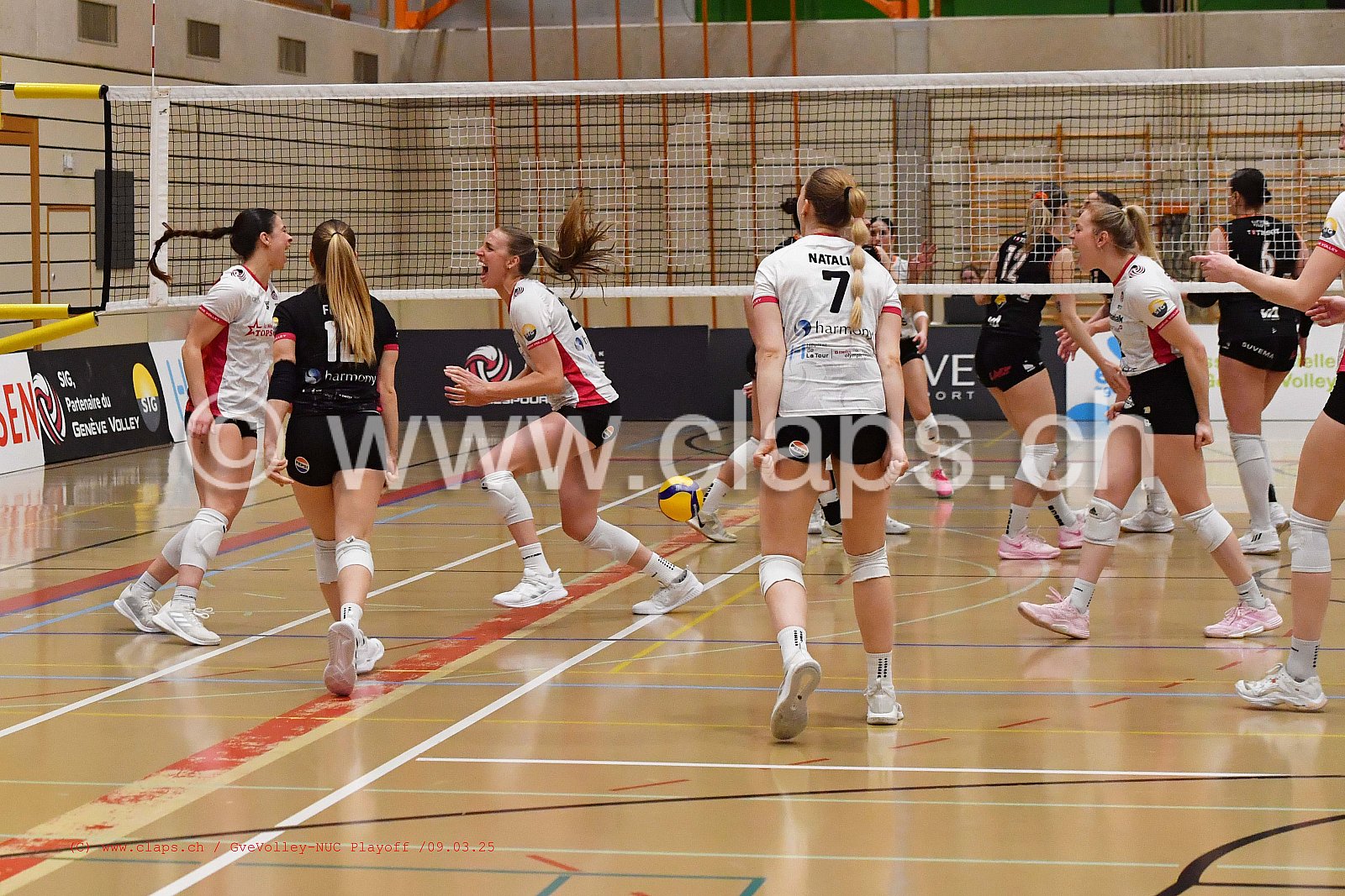 20250309_InfomaniakGeneveVolley_NUC playoff acte 2