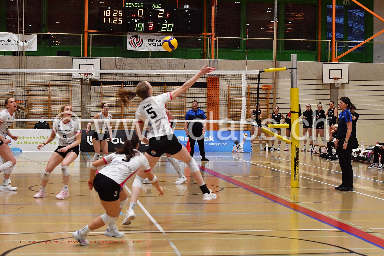 20250309_InfomaniakGeneveVolley_NUC playoff acte 2