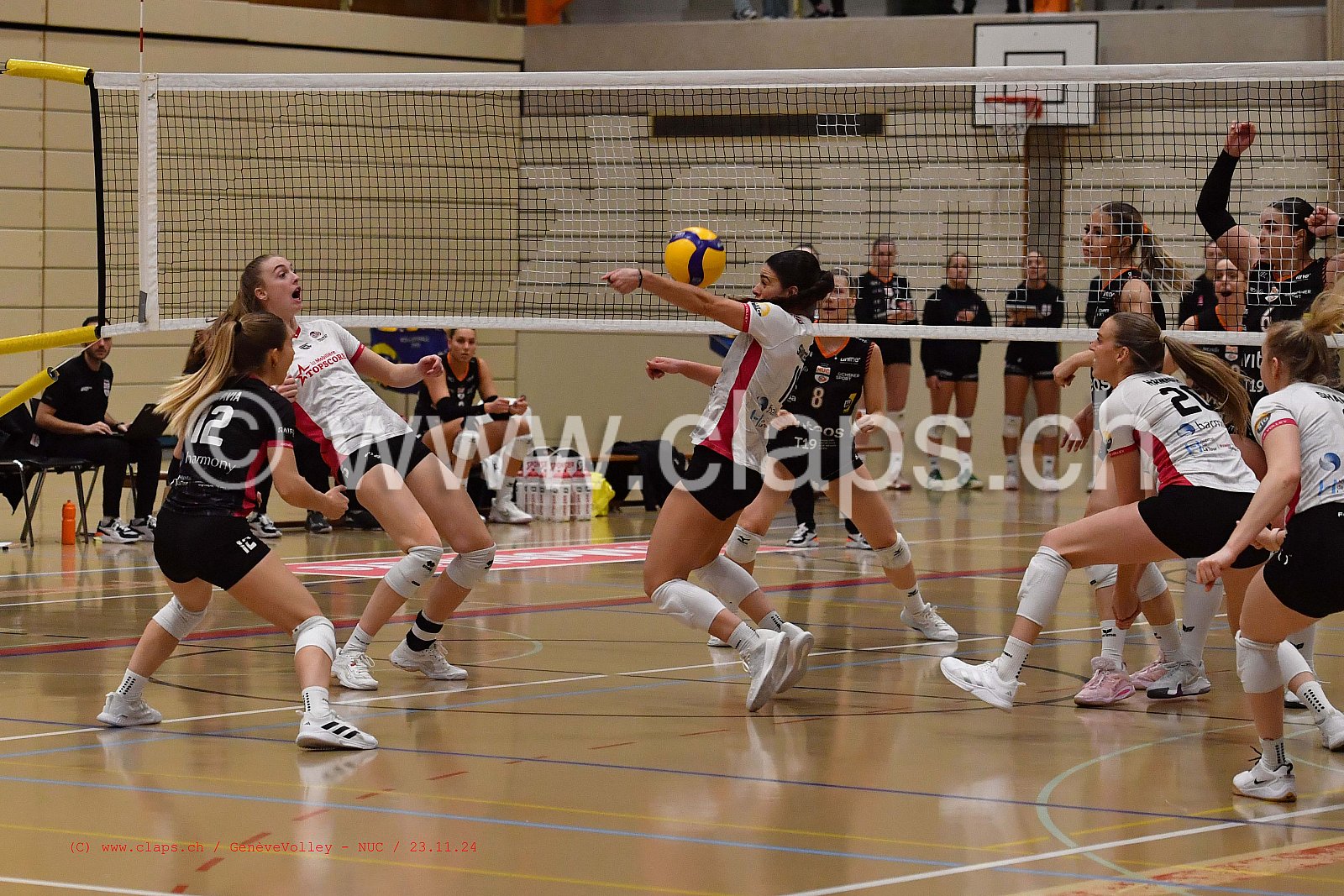 20241123_Infomaniak_GeneveVolley_NUC