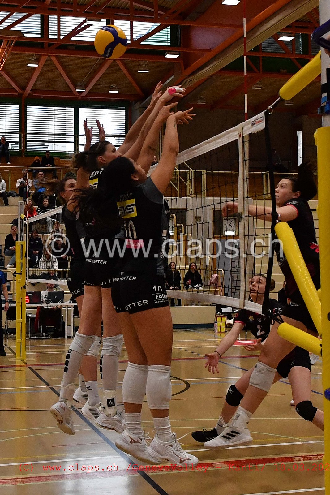 20230318 GeneveVolley - Kanti
