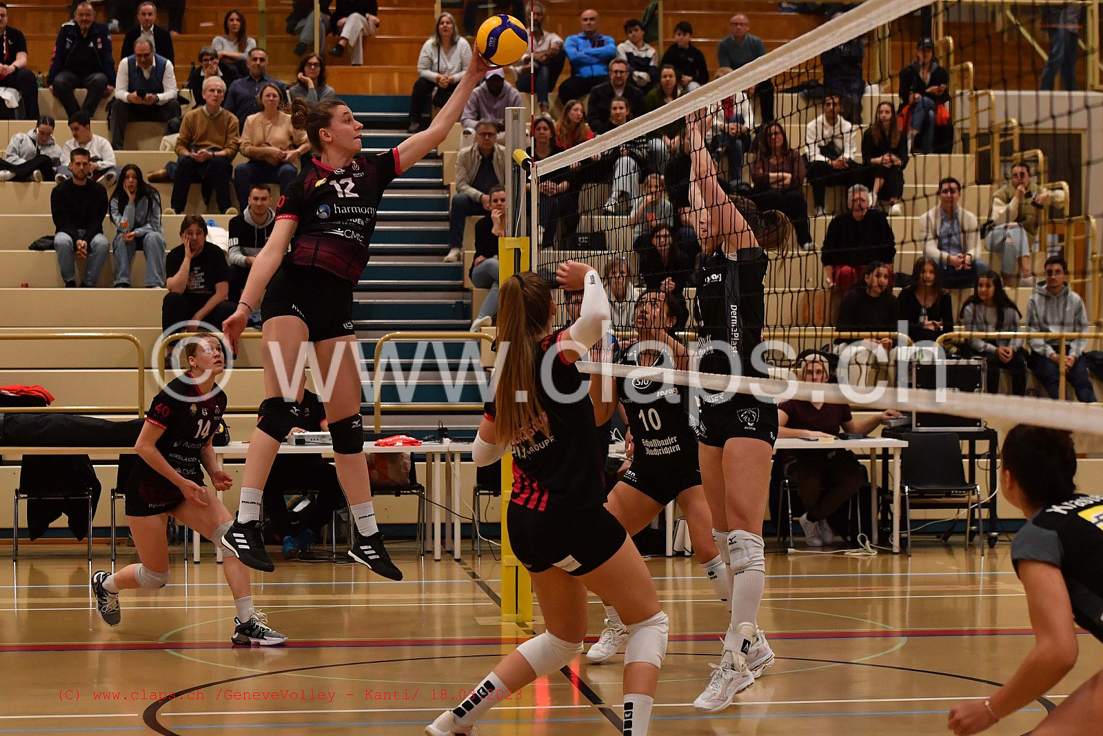 20230318 GeneveVolley - Kanti