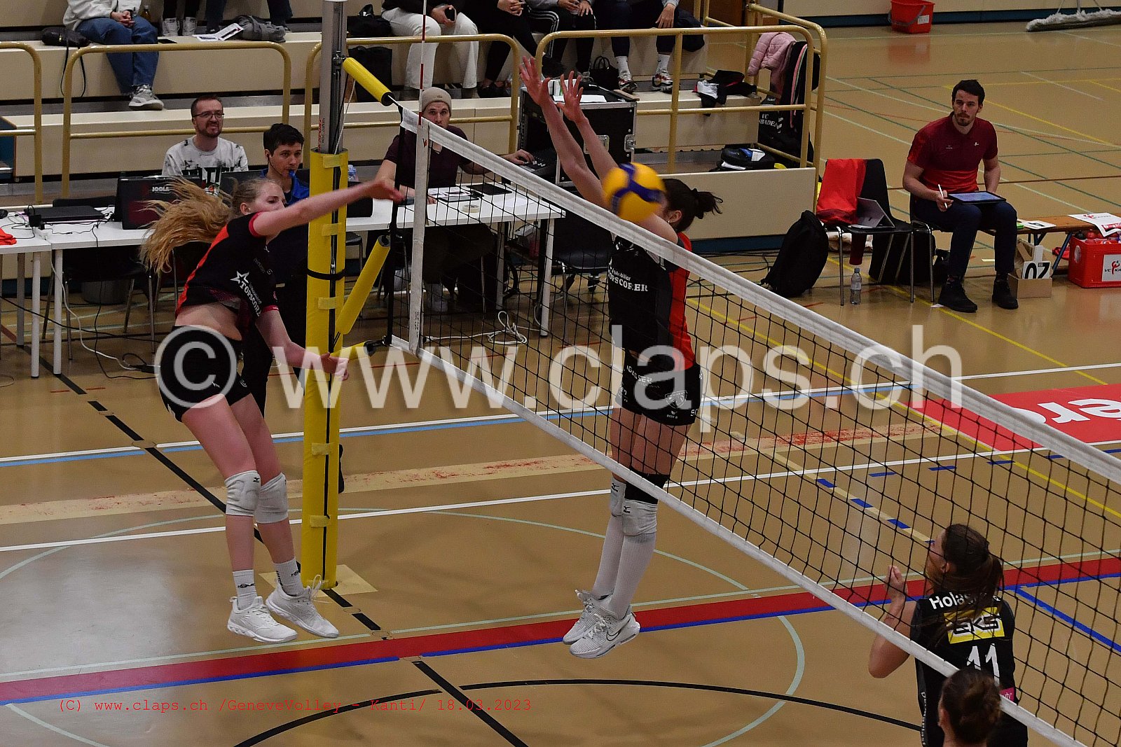 20230318 GeneveVolley - Kanti