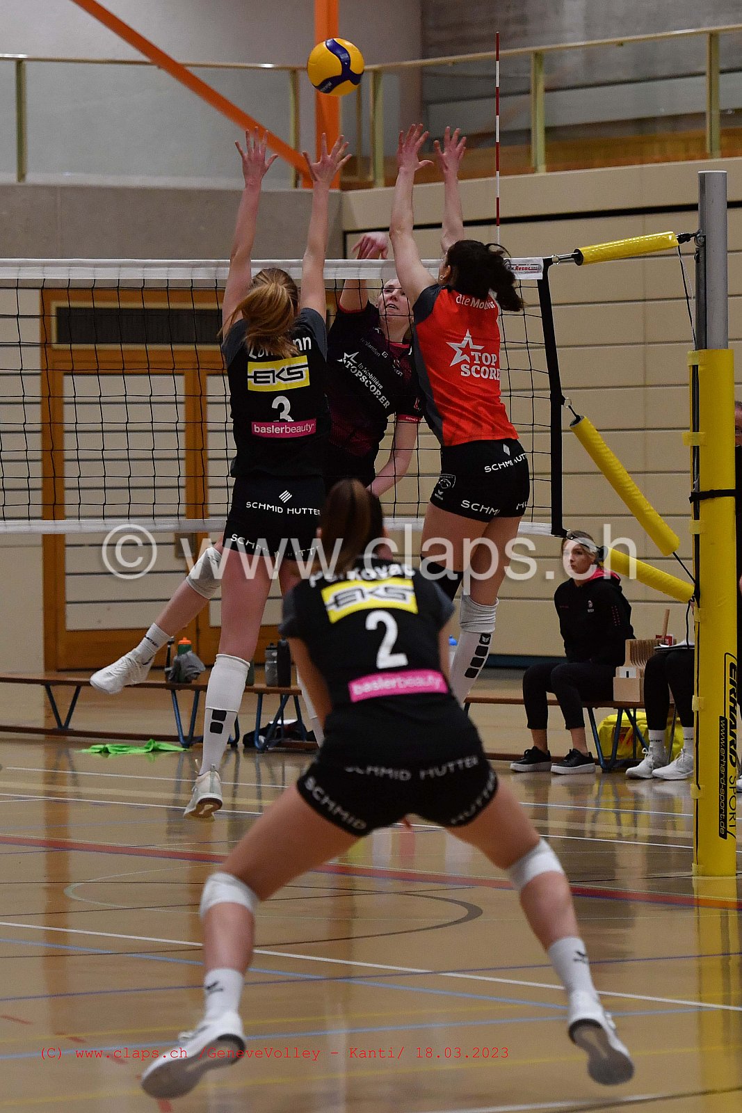 20230318 GeneveVolley - Kanti
