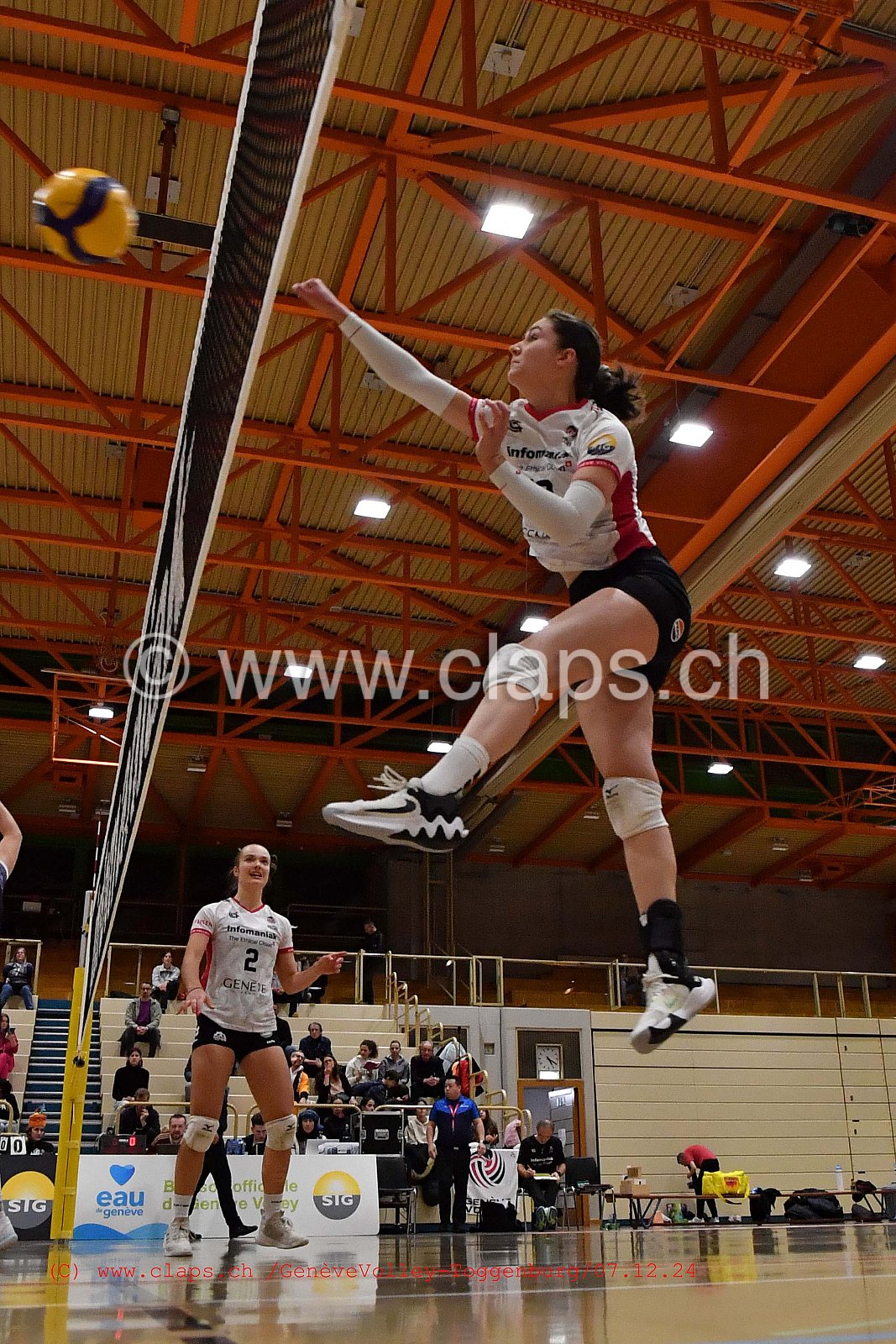 20241207_Infomaniak_GeneveVolley_Toggenburg