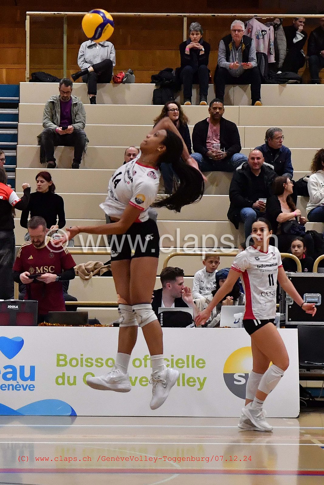 20241207_Infomaniak_GeneveVolley_Toggenburg