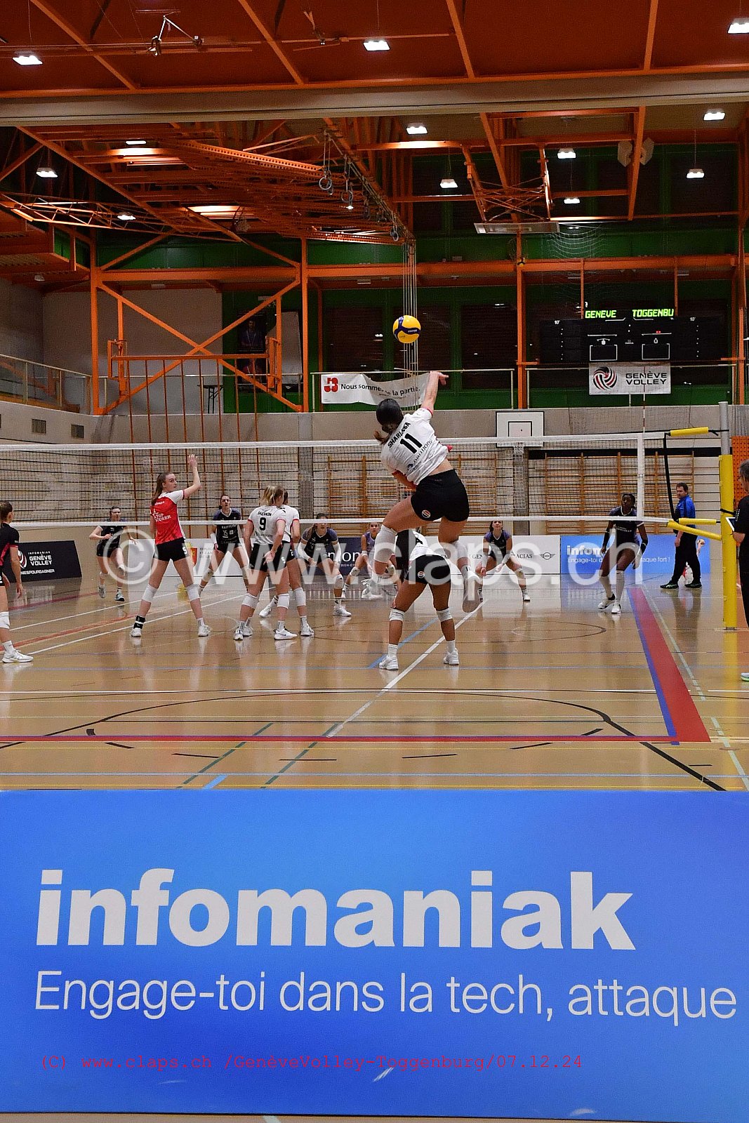 20241207_Infomaniak_GeneveVolley_Toggenburg