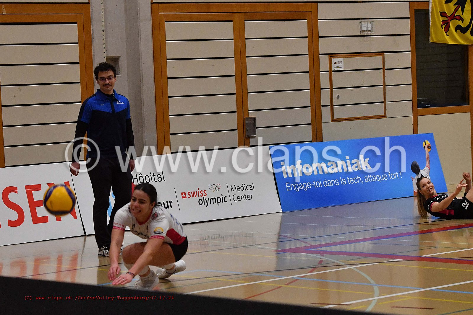 20241207_Infomaniak_GeneveVolley_Toggenburg
