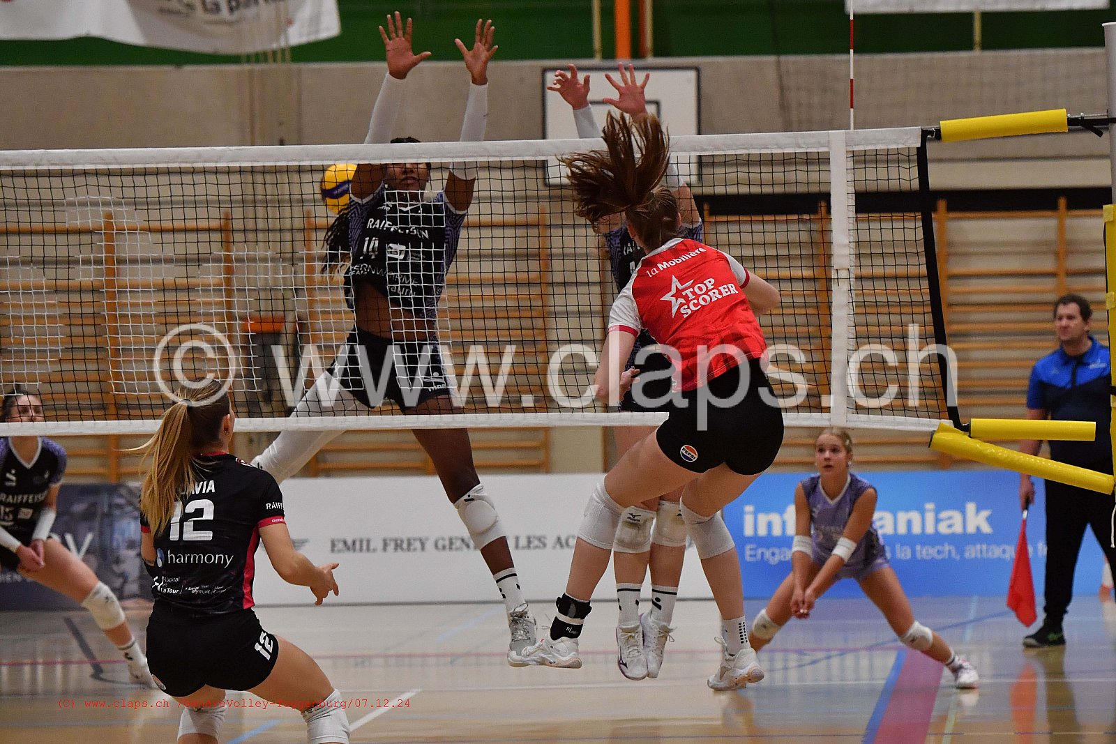 20241207_Infomaniak_GeneveVolley_Toggenburg