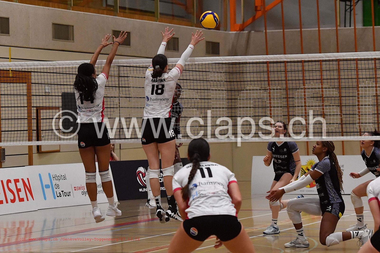 20241207_Infomaniak_GeneveVolley_Toggenburg