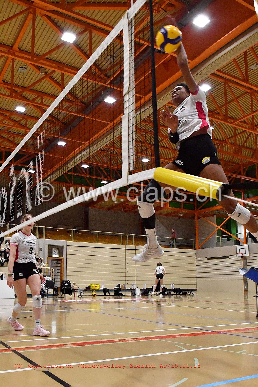 20250115_Infomaniak_GeneveVolley_Zuerich_Academy