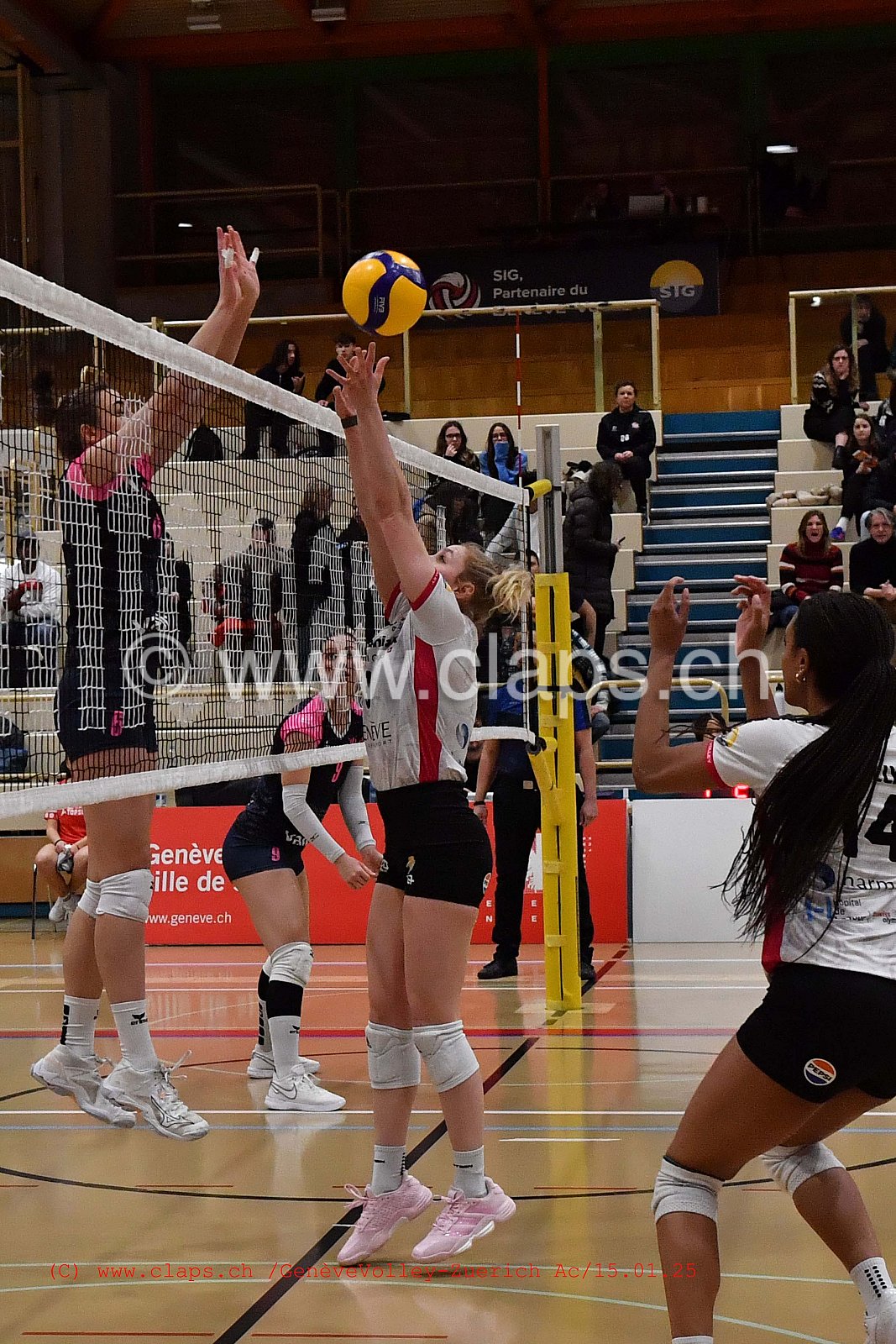 20250115_Infomaniak_GeneveVolley_Zuerich_Academy