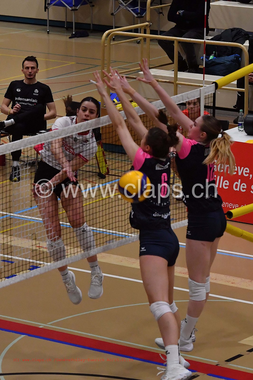 20250115_Infomaniak_GeneveVolley_Zuerich_Academy