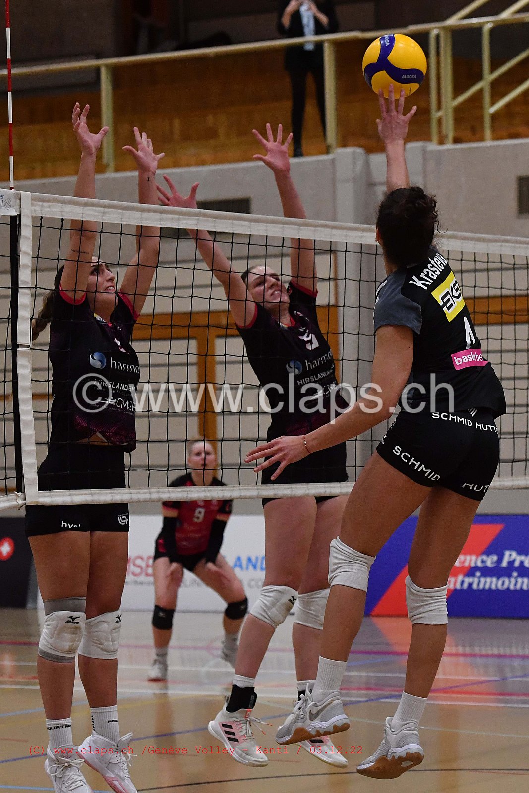 20221203 GeneveVolley - Kanti