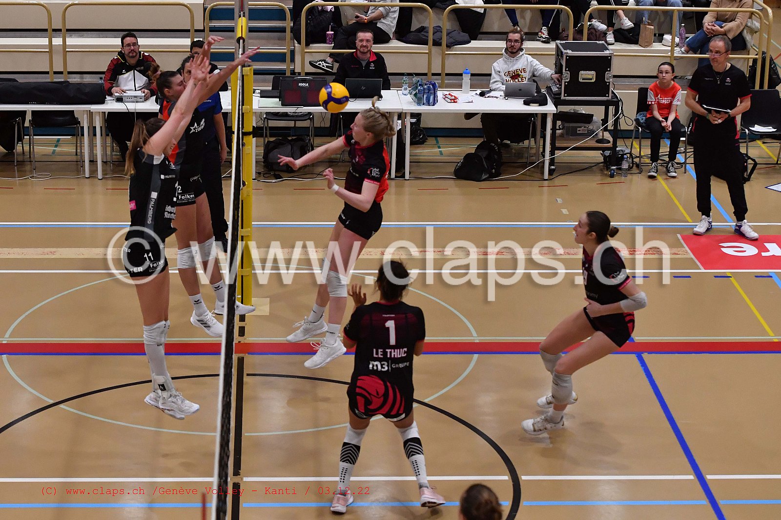 20221203 GeneveVolley - Kanti