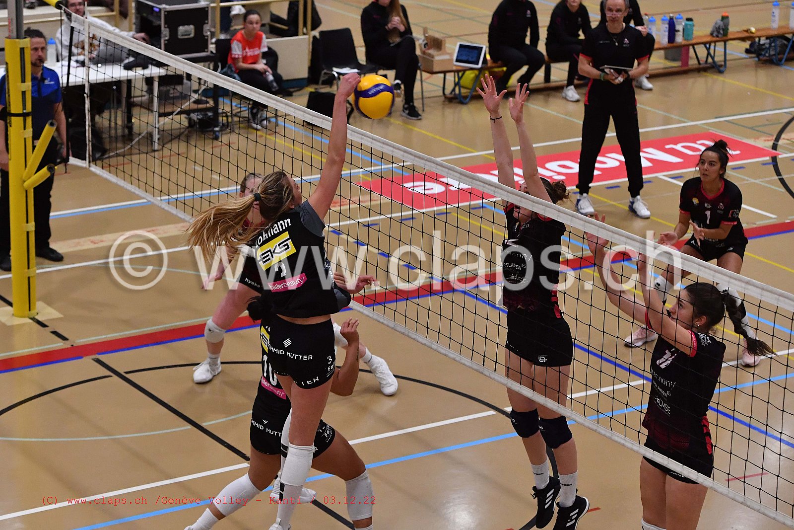 20221203 GeneveVolley - Kanti