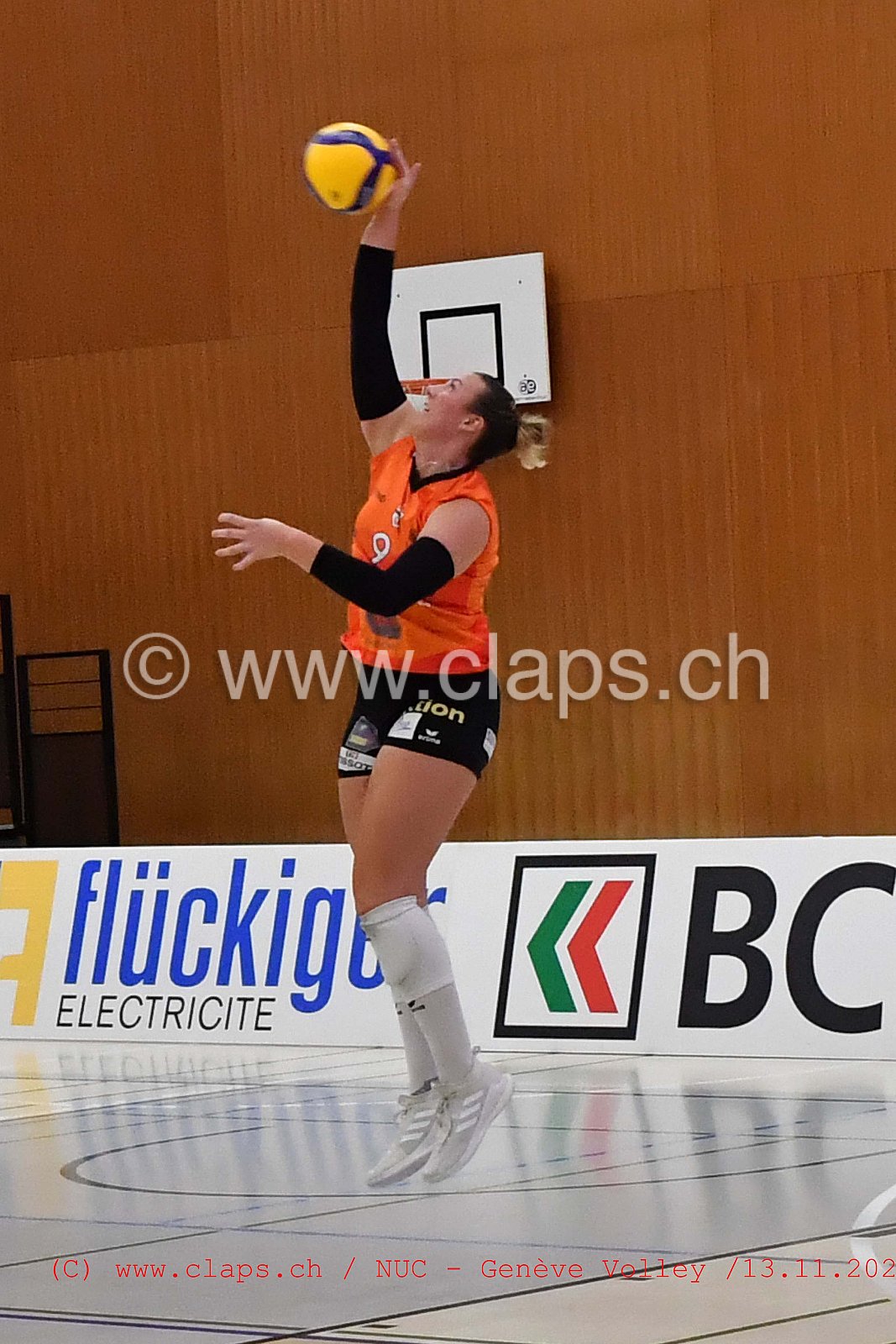 20221113 NUC - Geneve Volley