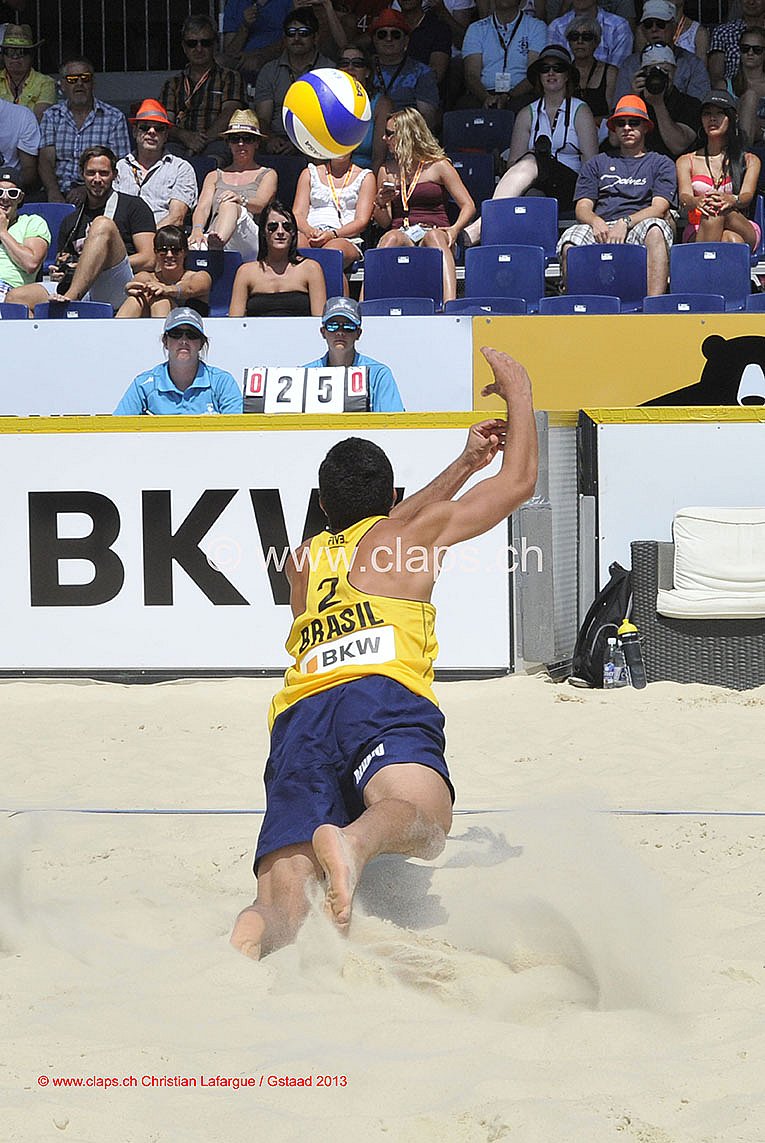 FINALES BEACH VOLLEY STAAD – 14/07/2013