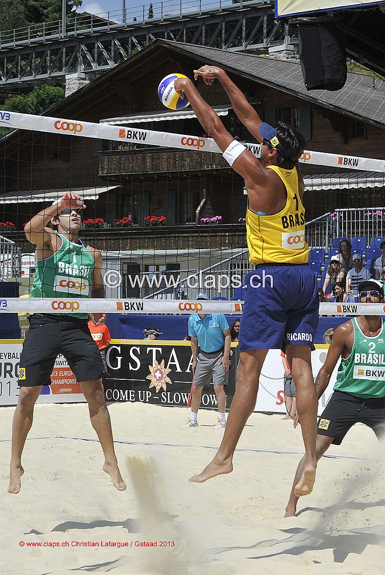 FINALES BEACH VOLLEY STAAD – 14/07/2013