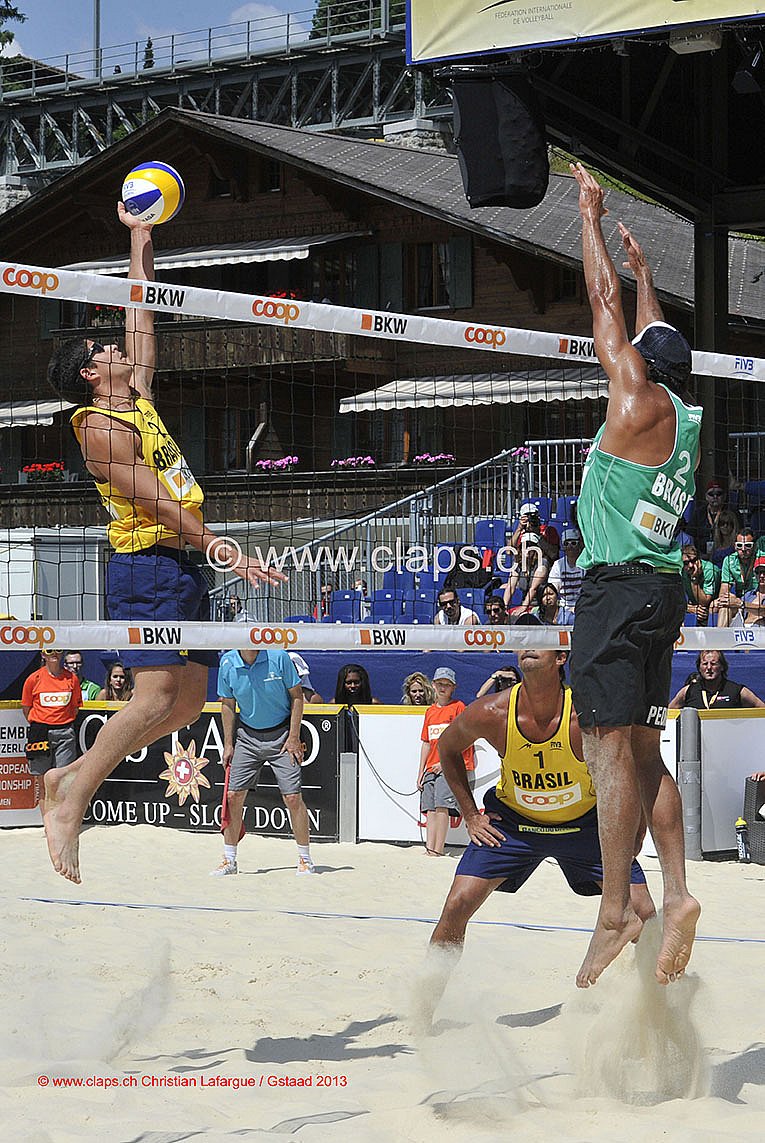 FINALES BEACH VOLLEY STAAD – 14/07/2013