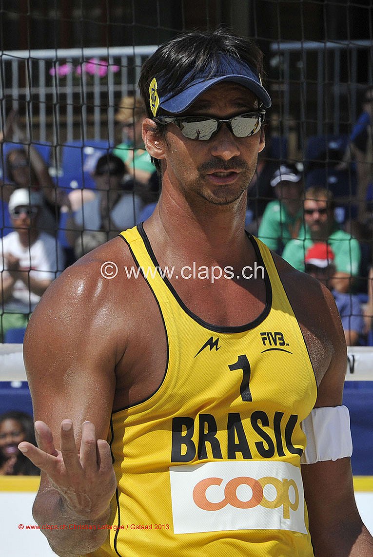 FINALES BEACH VOLLEY STAAD – 14/07/2013
