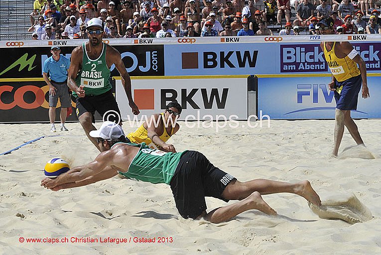 FINALES BEACH VOLLEY STAAD – 14/07/2013